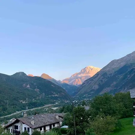 Heritage Des Alpes - Luxury Apartment La Salle