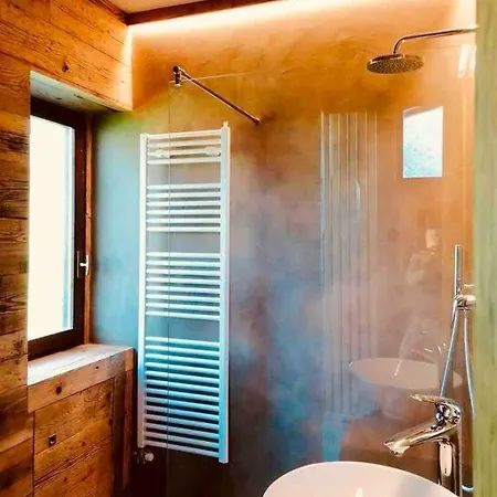 Apartment Heritage Des Alpes - Luxury La Salle