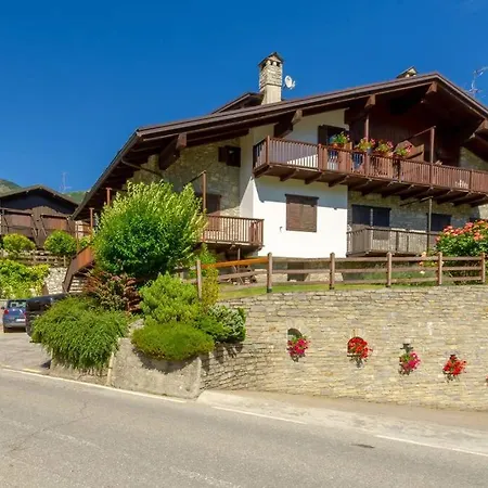 Heritage Des Alpes - Luxury Lägenhet La Salle